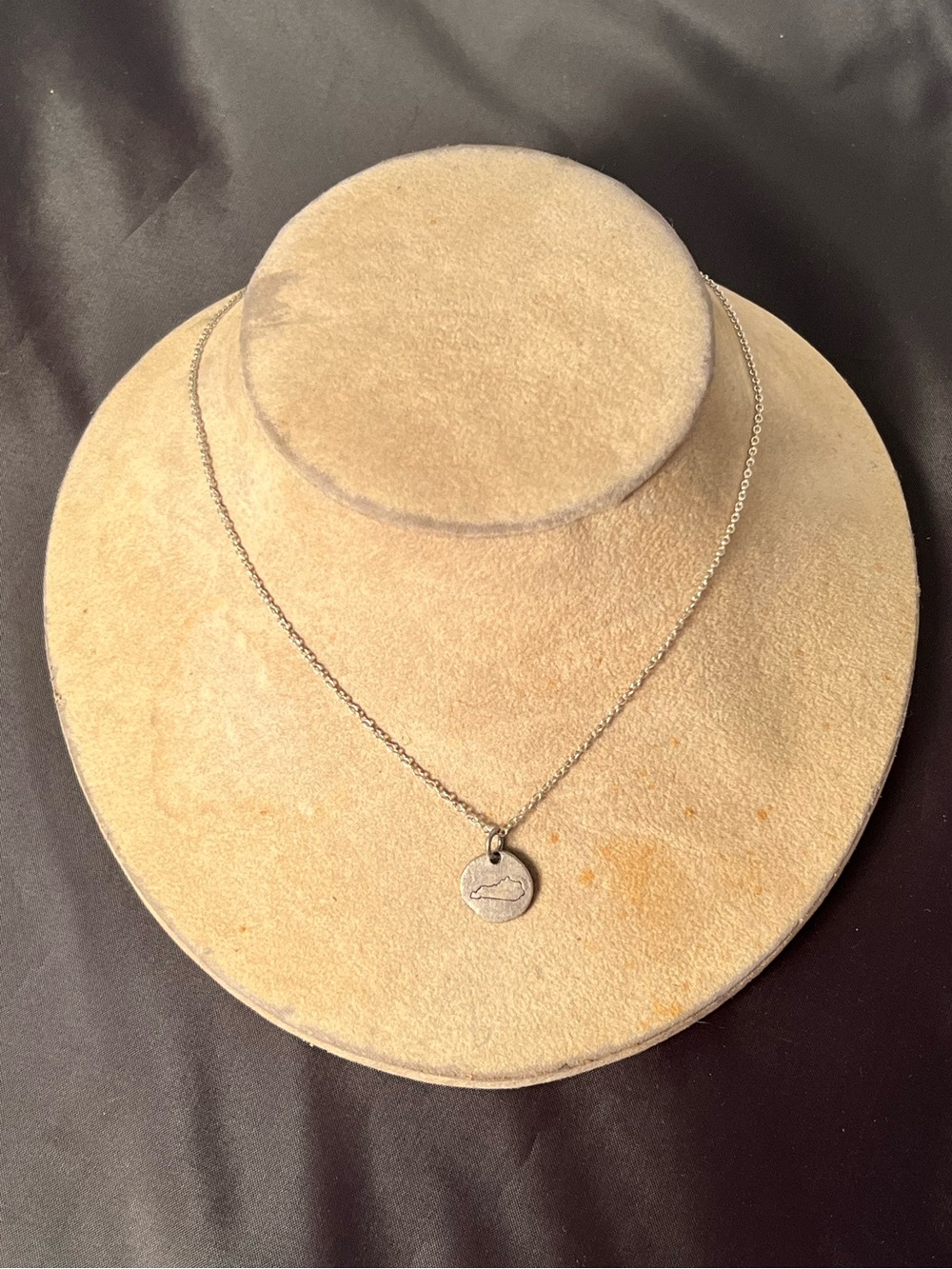 Julio Designs Silver Tone Hand Stamped Kentucky Pendant Necklace 9” Long